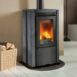 Kaminofen La Nordica Ester BII Vulcan -Angebote Invicta Store 1112504 kaminofen la nordica ester b ii vulcan2